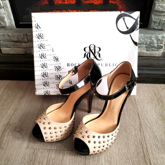 Rock & Republic Shoes - Rock & Republic Rrkurttan Stud Spike Heels